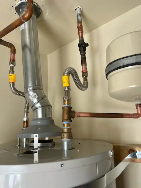 Water heater installation and plumbing repair in Apaquogue